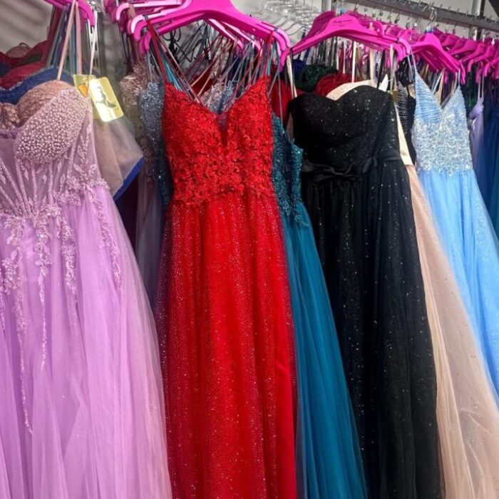 plesové šaty Těšín